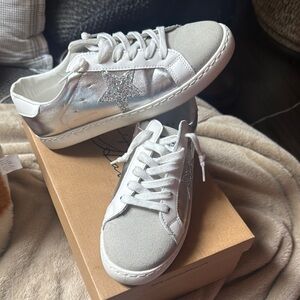 Vintage Havana Silver and White Star Sneakers